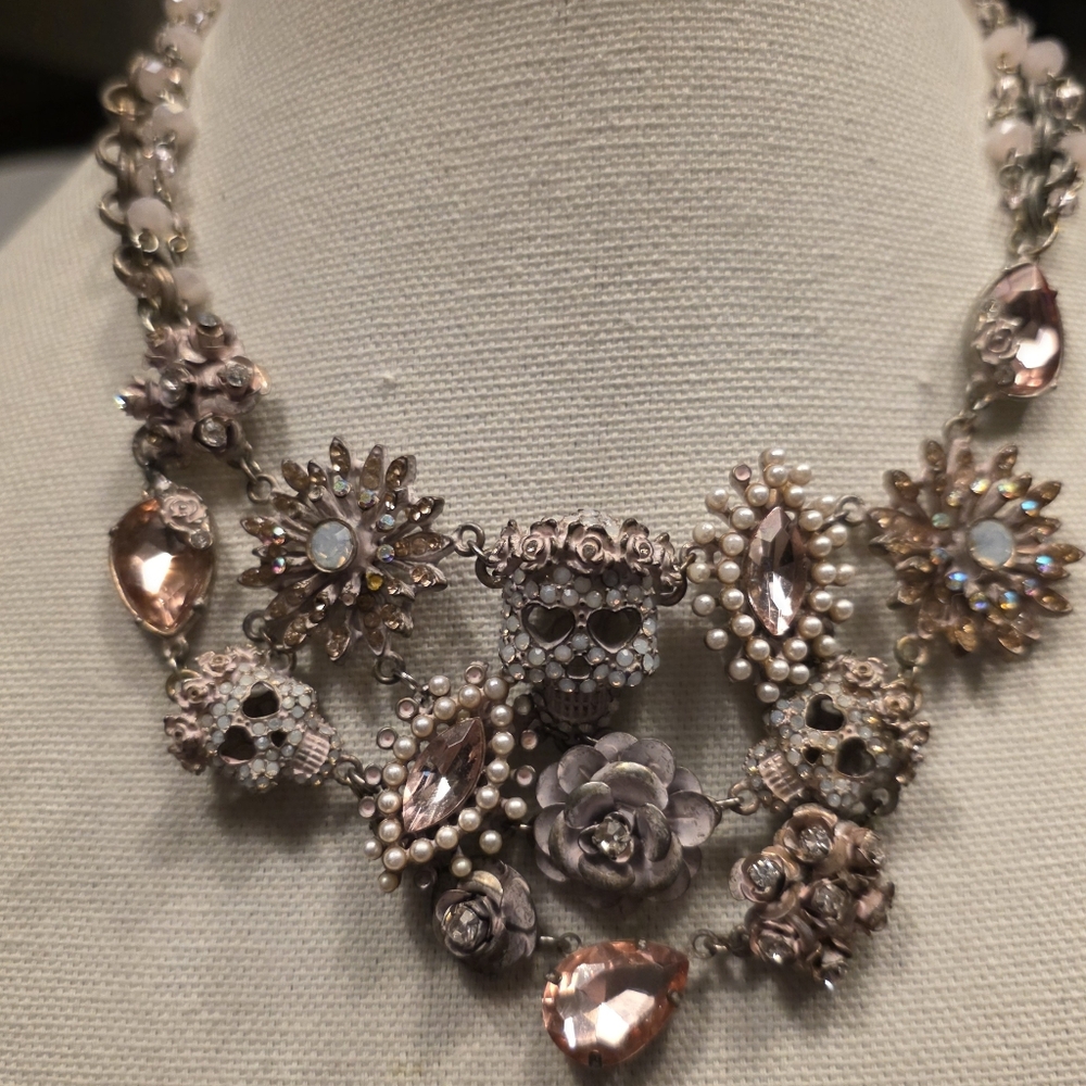 RARE! Betsey Johnson Pink and Silver Skull Floral Necklace